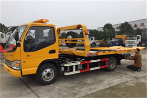 文成哪里有拖车服务